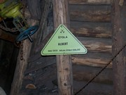 v042.jpg