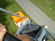 y025.jpg