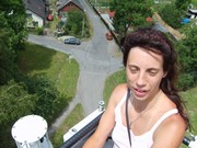 y043.jpg
