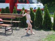 y093.jpg