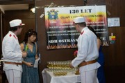 a001.jpg